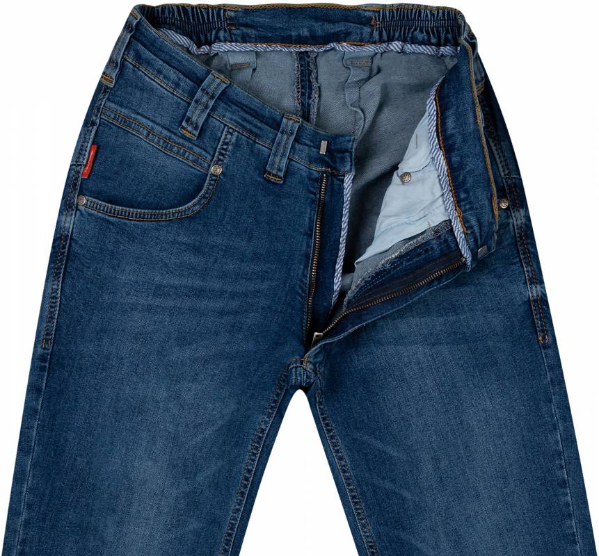 Slim-Fit Jeans aus Stretch-Denim 44