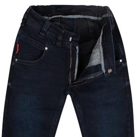Slim-Fit Jeans aus Stretch-Denim 46